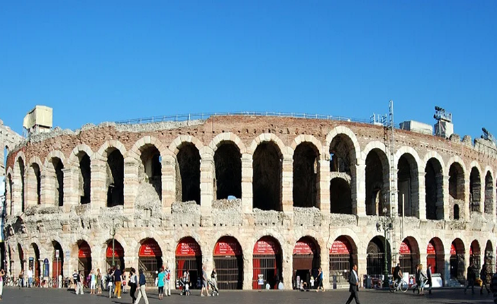 Transfers to and from hotels in Verona